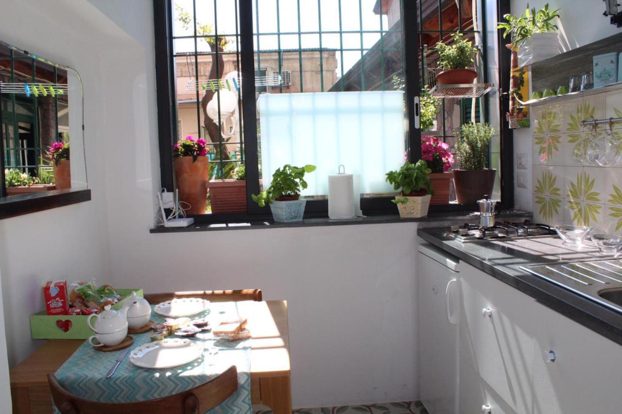 Apartament Dimora Via Col Vento Neapol Zewnętrze zdjęcie